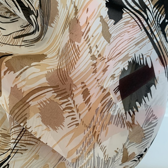 Short sleeve blouse - Picture 4 of 6